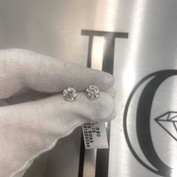 NIB 2.32 ctw Lab Diamond Stud Earrings - Picture 1 of 5